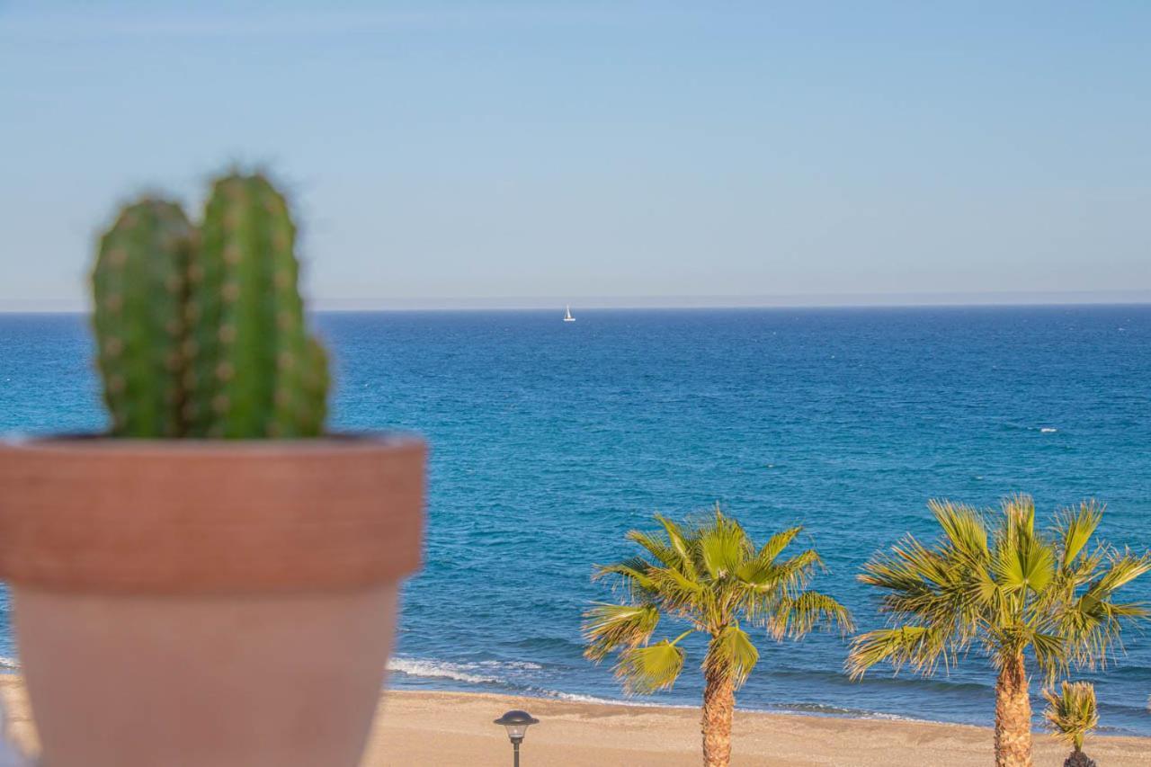 La Esperanza Beach- Zona Pubs Y Restaurantes 모야카 외부 사진